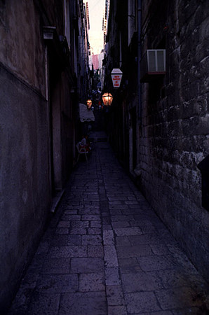 Yugoslavia_Cd10_Color_215.jpg
