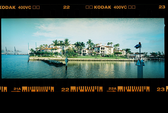 S_Beach_FL_CD_8248-R1-E012