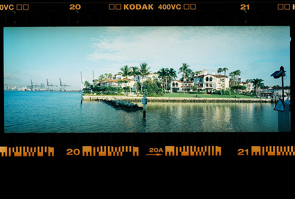 S_Beach_FL_CD_8248-R1-E011