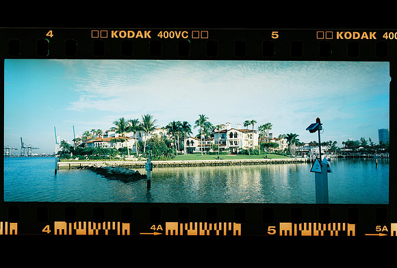 S_Beach_FL_CD_8248-R1-E002