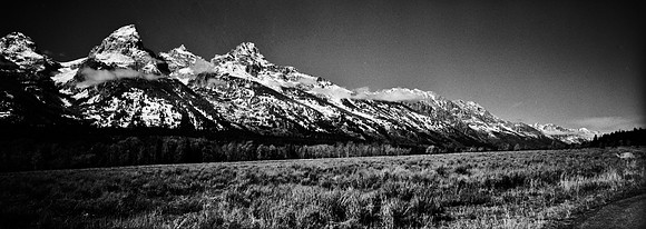 6076_FM_BW_WY_05_2