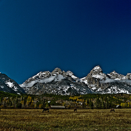 6074_FM_COLOR_WY_05_4