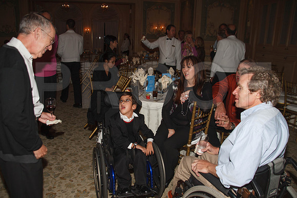 4972_DG_Kick_Off_Save_The_Childrem_Fisher_2010_Miami_FL_VA0M8896