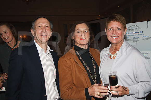 4972_DG_Kick_Off_Save_The_Childrem_Fisher_2010_Miami_FL_VA0M8886