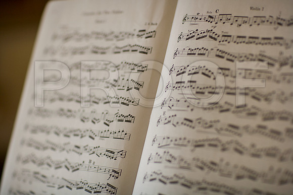 84774_Fisher_Concert_Barash_DG_ZV4N9859_BARCH_HEIFEZ_VIOLIN_CONCERT_07