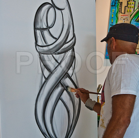 4923_DG_Micheal_Perez_Gallery_Exhibition_FL_2010_ZV4N0919