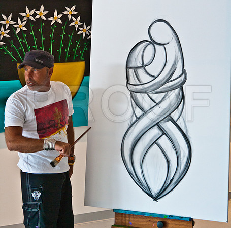 4923_DG_Micheal_Perez_Gallery_Exhibition_FL_2010_ZV4N0912