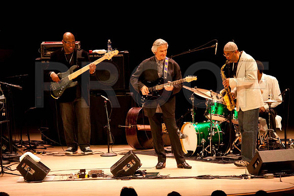 20090327-20090327-JAZZ_ROOTS_OF_FUSION_Chick_Corea_John_McLaughin_A0M4453