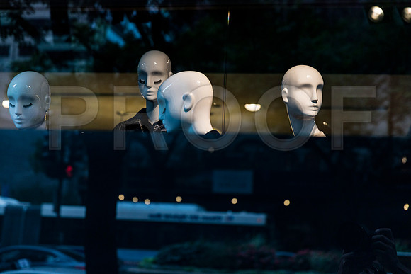 20150918_Chicago_Windows_075A2880
