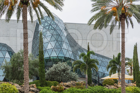 20150730_Dali_Museum_St_Petersburg_9C7C8893