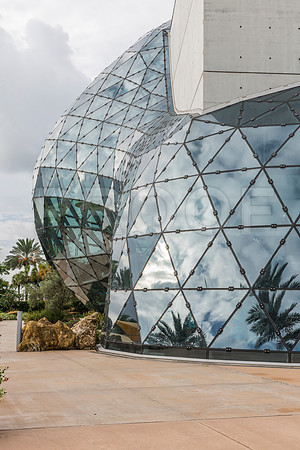 20150731_Dali_Museum_St_Petersburg_9C7C9318