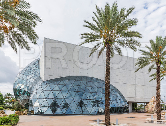 20150731_Dali_Museum_St_Petersburg_9C7C9285