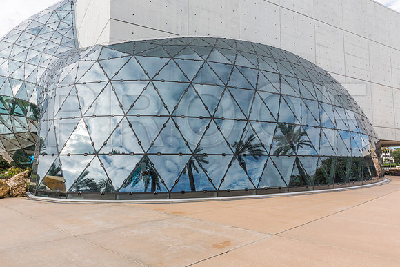 20150731_Dali_Museum_St_Petersburg_9C7C9327