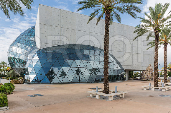 20150731_Dali_Museum_St_Petersburg_9C7C9516