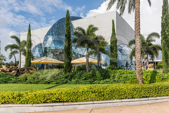20150731_Dali_Museum_St_Petersburg_9C7C9508