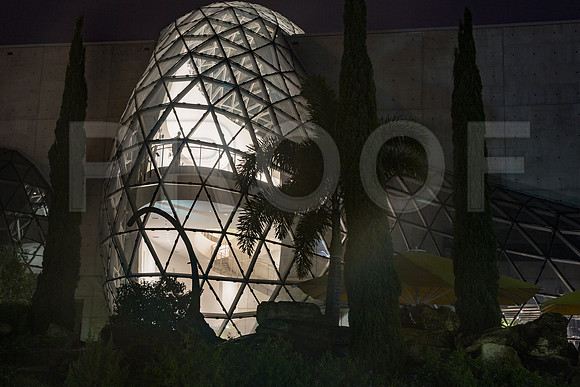 20150730_Dali_Museum_St_Petersburg_9C7C9026