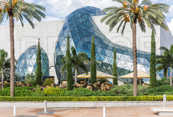 20150731_Dali_Museum_St_Petersburg_9C7C9408