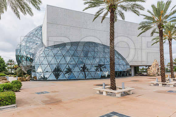 20150731_Dali_Museum_St_Petersburg_9C7C9277