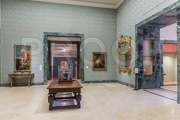 20150731_Museum_of_Fine_Arts_ST_Pet_9C7C0228