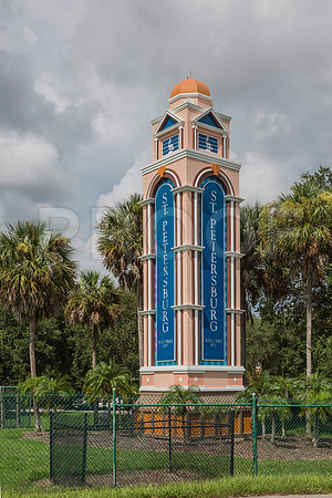 20150730_ST_Petersburg_Sign_FL_9C7C8811
