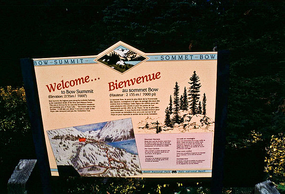 06831_B19_SL_COLOR_PEYTO_LAKE_FROM_THE_BOW_SUMMIT_TRAIL_BANFF_NAT_PARK_BC_WS_97_17.jpg
