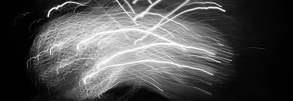 7675_B1_FM_BW_LIGHT_IN_MOTION_FL_05.tif
