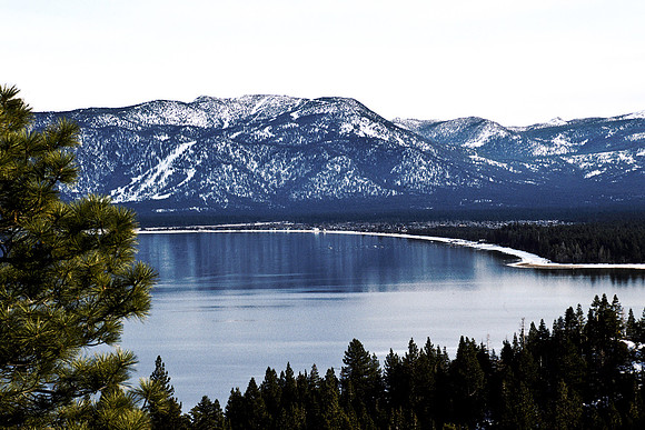 47945_B17_SL_COLOR_LAKE_TAHOE_YOSEMITE_CA_97_06.jpg