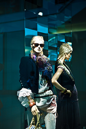 42599_Windows_ReflectionsMall_Miami_FL_ZV4N5079