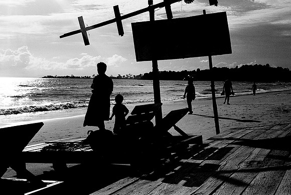 62445_2008_FM_BW_Cambodia_038-2