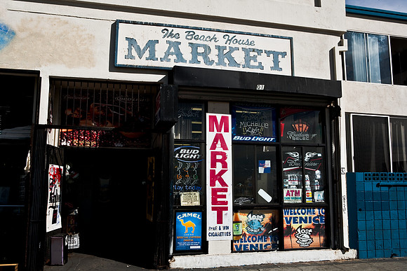 36130_DG_CALIFORNIA_USA_2007_ZV4N_4824