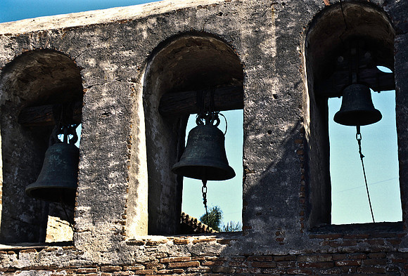 47922_B17_SL_COLOR_CAPISTANO_TO_SANTA_BARBARA_CA_97_13.jpg
