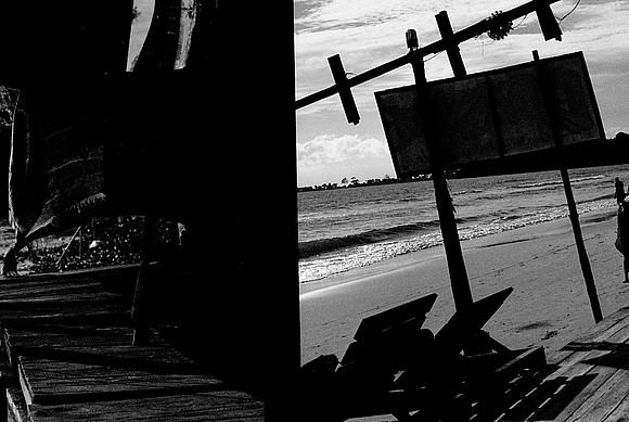 62462_2008_FM_BW_Cambodia_030-2