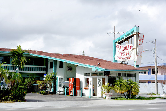 36155_DG_Color_USA_Miami_FL_Biscayne_BlvdZV4N6329_Oasis_Biscayne_BLV_Related