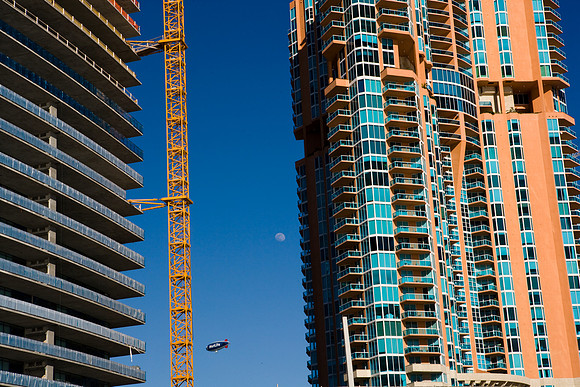 36136_DG_Color_USA_Miami_Beach_FL_Related_GroupZV4N0554