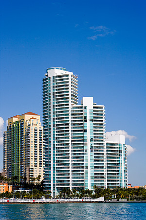 36135_DG_Color_USA_Miami_FL_Related_Group36135_Related_DG_ZV4N0623