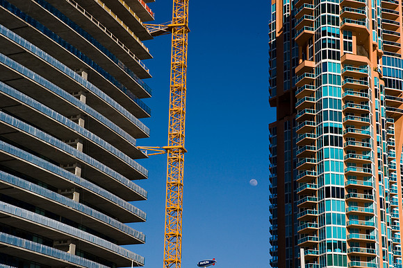 36136_DG_Color_USA_Miami_Beach_FL_Related_GroupZV4N0553