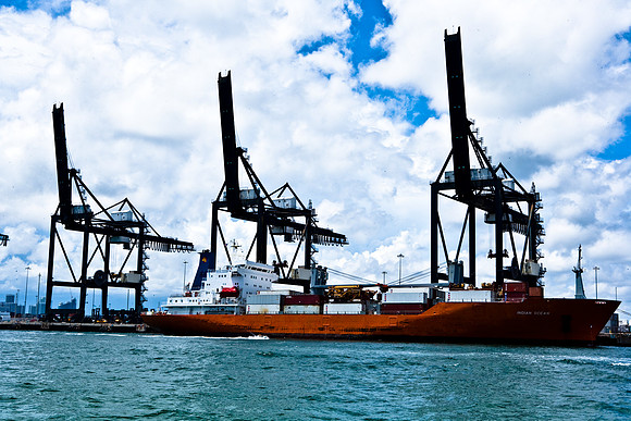 42592_Port_Miami_Cranes_Cargo_Miami_FL_ZV4N6692