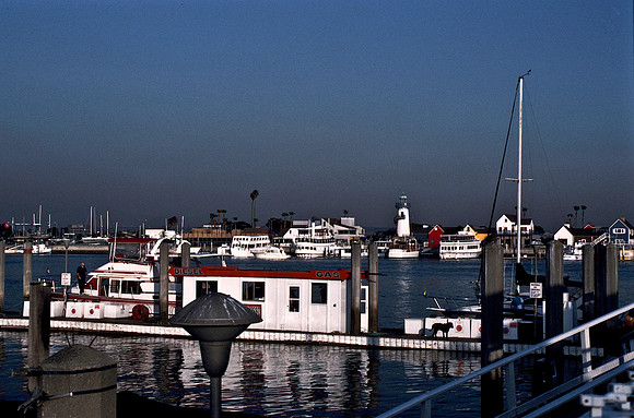 47923_B17_SL_COLOR_LOS_ANGELES_CA_97_09.jpg