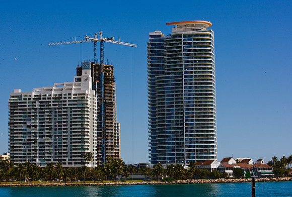 36135_DG_Color_USA_Miami_FL_Related_Group36135_Related_DG_ZV4N0651