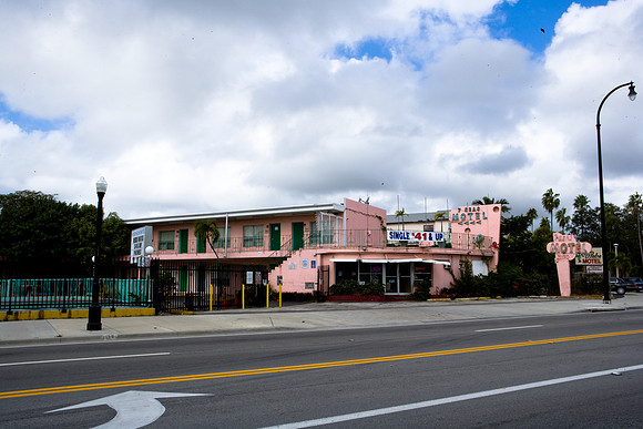 36155_DG_Color_USA_Miami_FL_Biscayne_BlvdZV4N6303_Oasis_Biscayne_BLV_Related