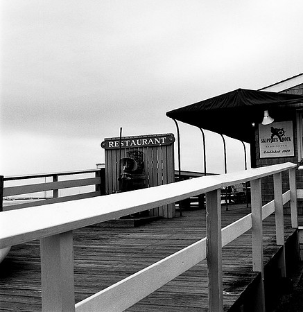 7819_BW_SQ_Stonigton_CT_04__3.jpg