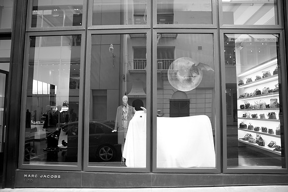 0027_DG_San_Francisco_CA_USA_2009_5L8Y1585-2