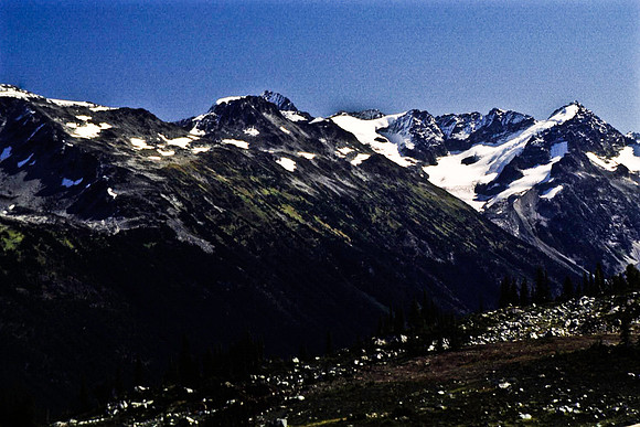 06812_B19_SL_COLOR_WHISTLER_WS_97_09.jpg