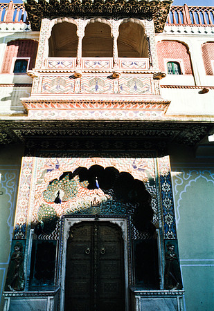 47280_SL_COLOR_INDIA_1987_12