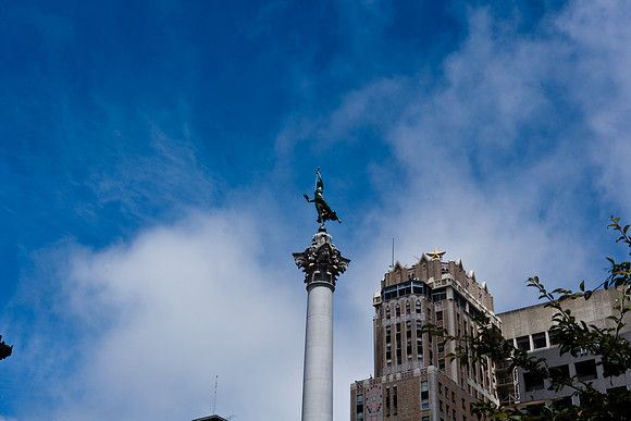 06607_DG_COLOR_SAN_FRANCISCO_CALIFORNIA_CA_USA_2007_ZV4N_3834