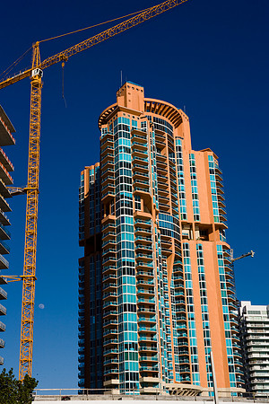 36136_DG_Color_USA_Miami_Beach_FL_Related_GroupZV4N0527