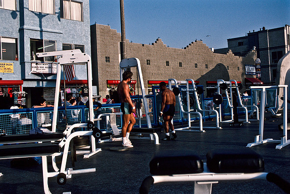 47923_B17_SL_COLOR_LOS_ANGELES_CA_97_08.jpg