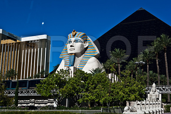 36353_DG_COLOR_LAS_VEGAS_NEVADA_NV_USA_2007_ZV4N_0760