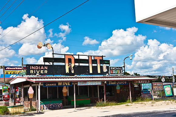 0014_DG_Villager_RV_FL_USA_2009_5L8Y0140