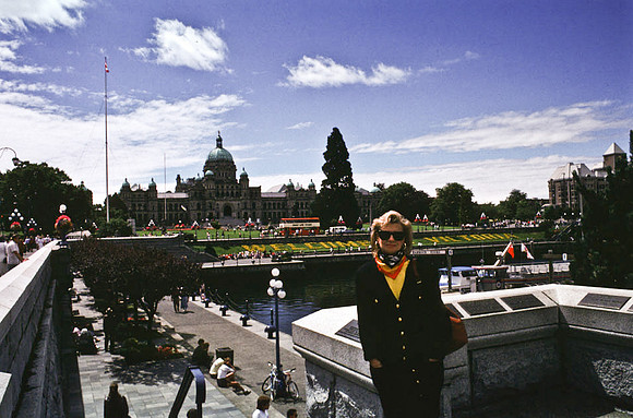 2546_SL_BOX_I_COLOR_OVKA_VICTORIA_CANADA_5